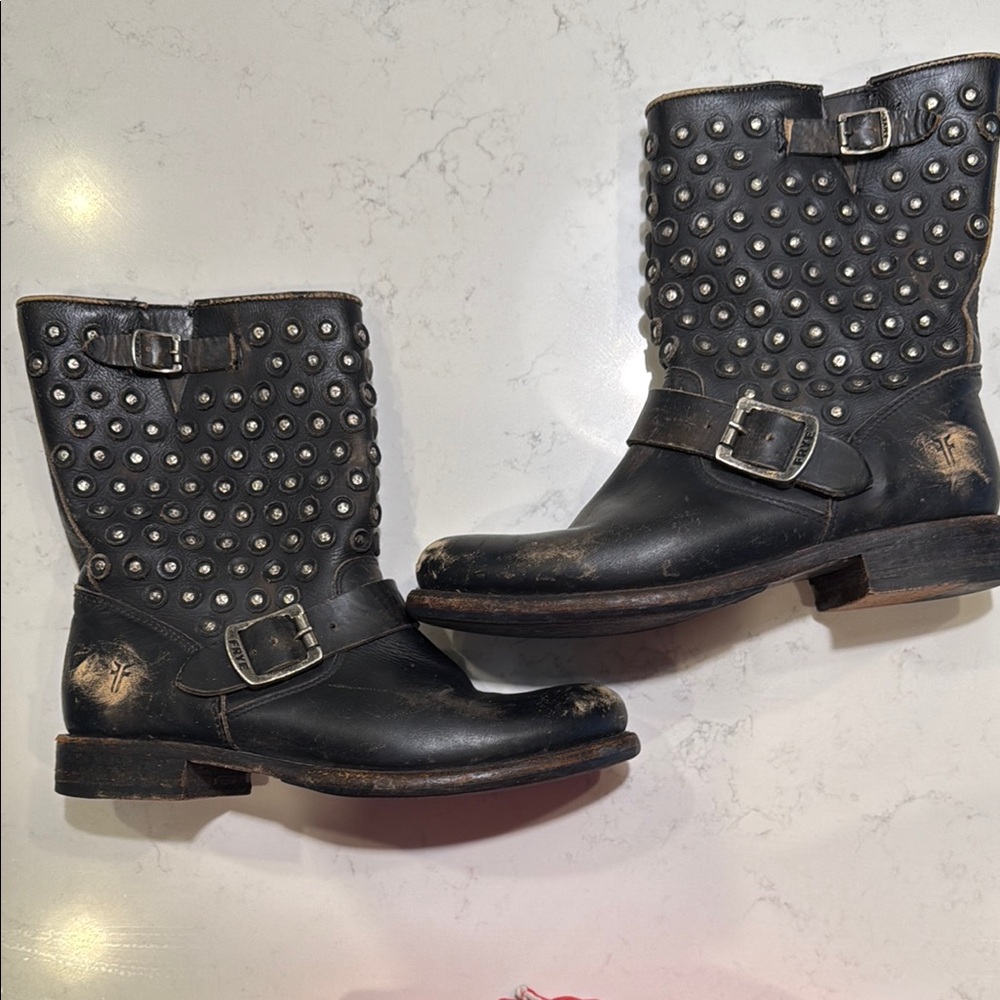 FRYE AND CO. Black Jenna Studded Heeled Boots